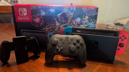 Nintendo switch bundle perfect condition