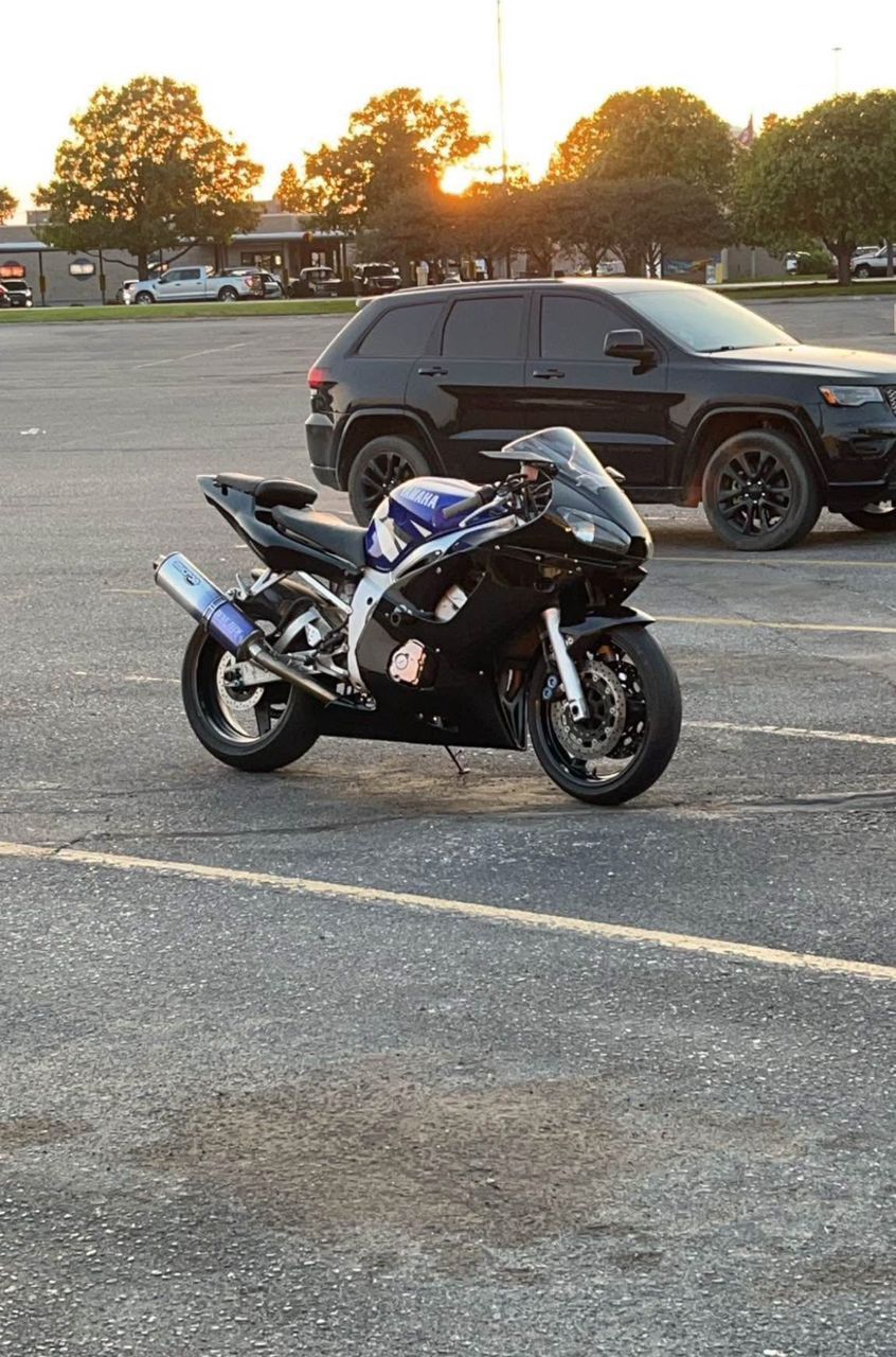 2002 Yamaha YZF