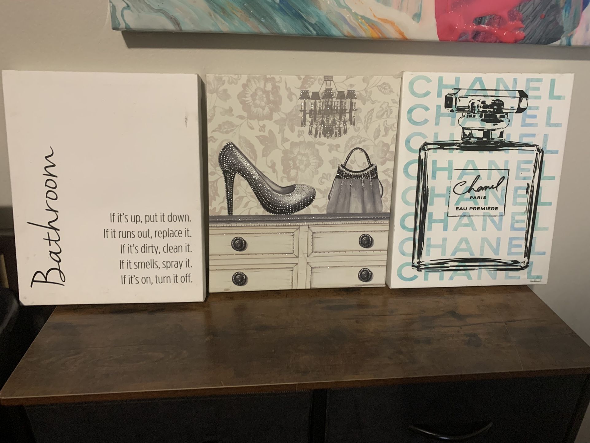 New canvas decor