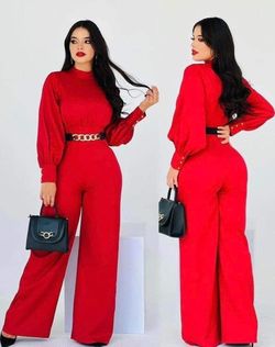 New Women's 2 Piece Set Available In Size Small And Large Jumpsuit And Belt