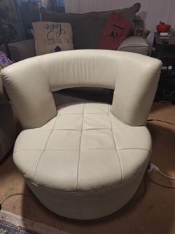Coolest retro chair
