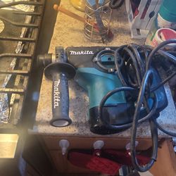 Makita Hammer Drill With Case And Bits