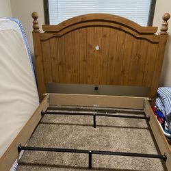 Full/queen Headboard 