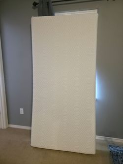 Twin mattress
