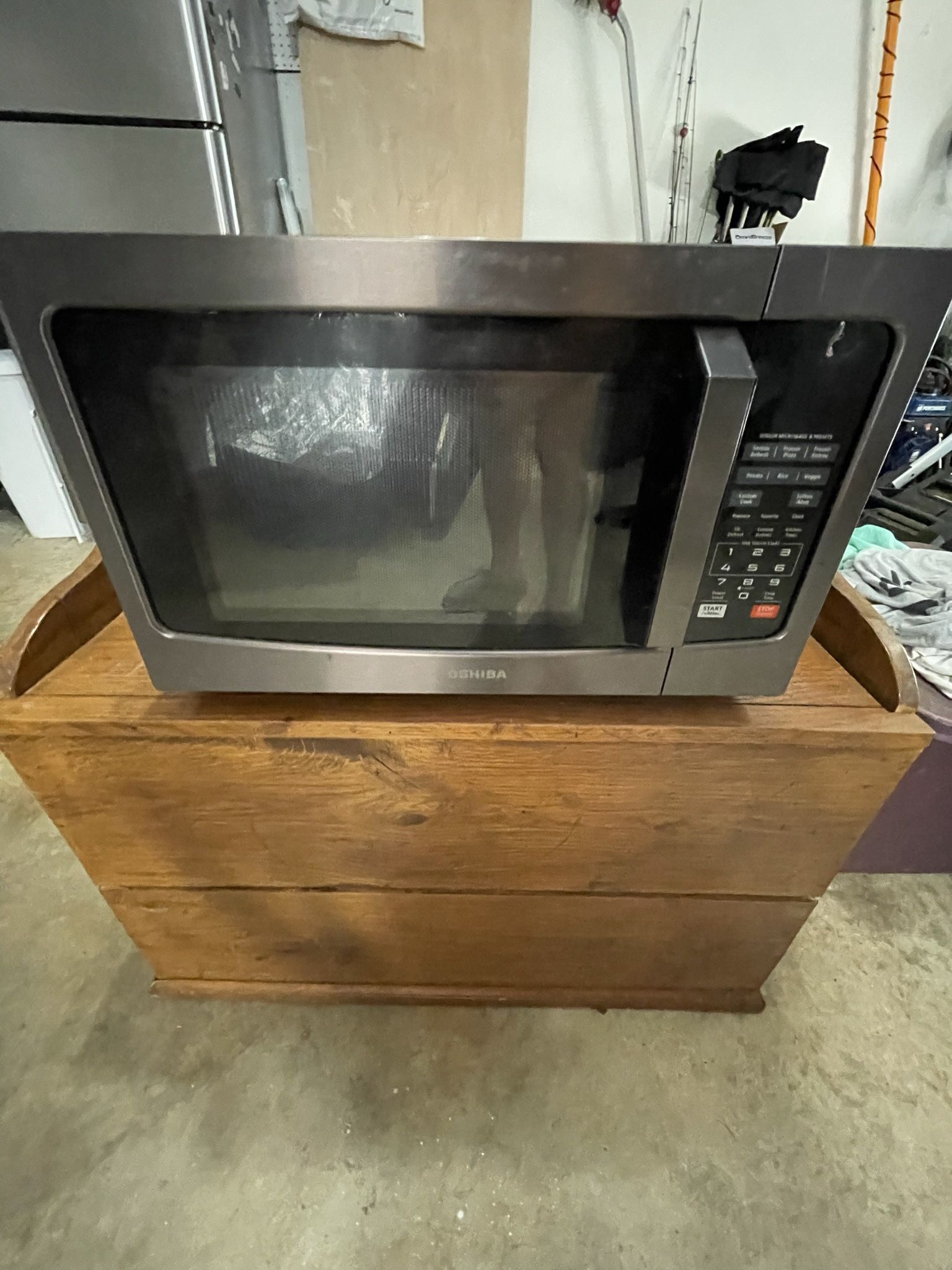 Toshiba Countertop Microwave Oven