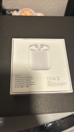 Airpods w/ wireless charge case