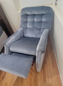 Blue Recliner Chair 26" X 29" X 38"