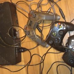 Original Xbox Three Controllers