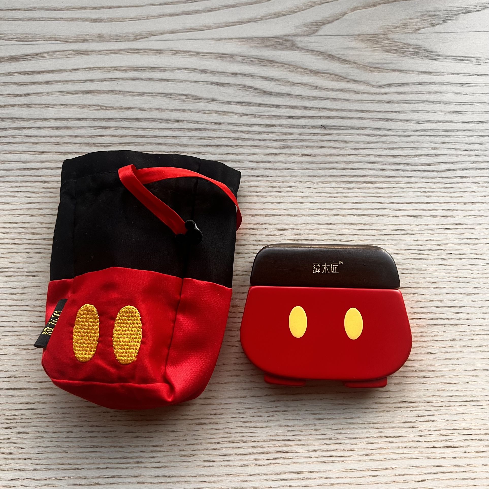 Red and Black Disney Style Portable Hair Brush