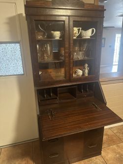 Very Old Secretary