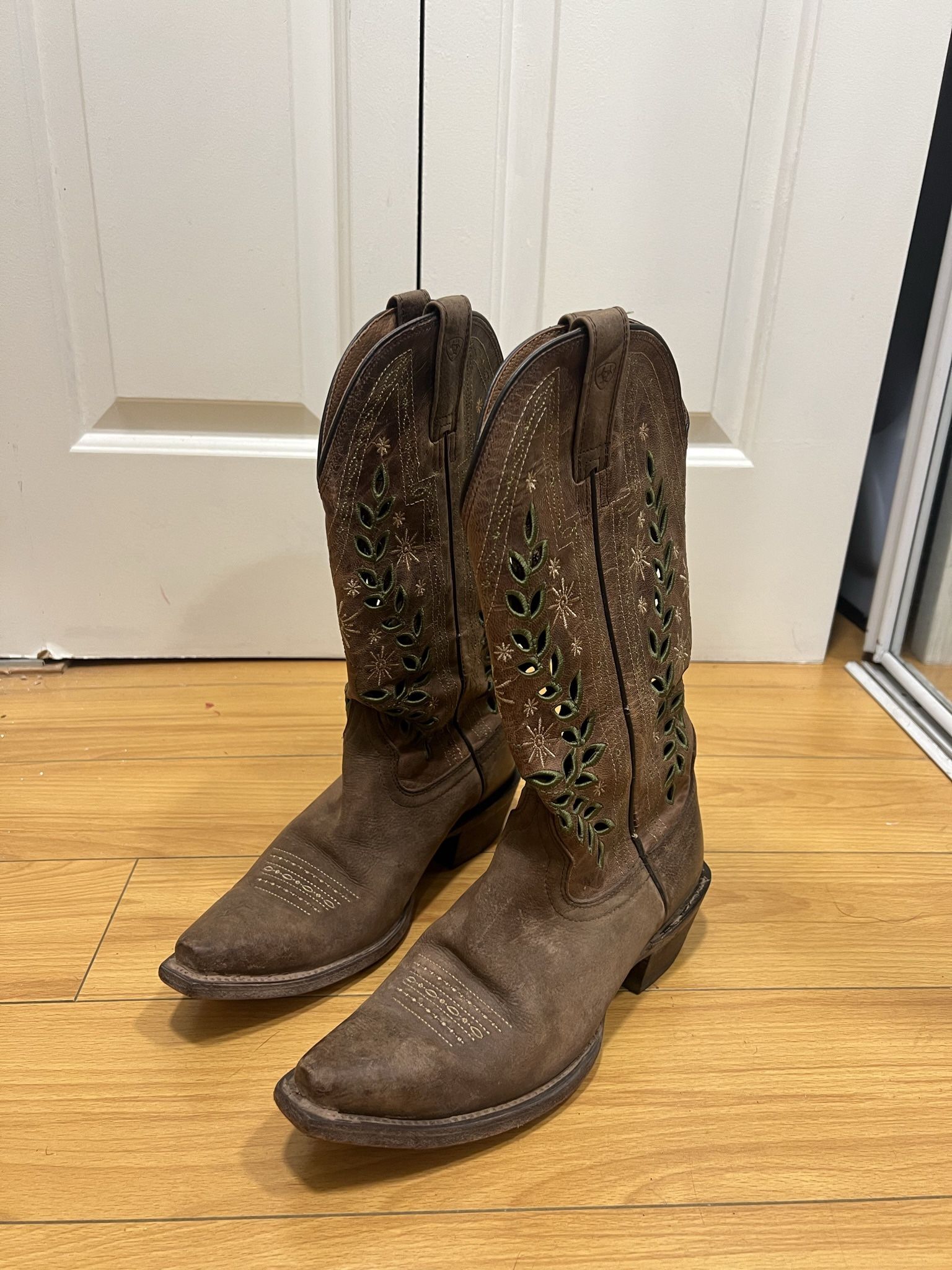 Ariat Boots 7.5