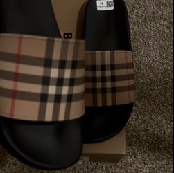 Burberry slides