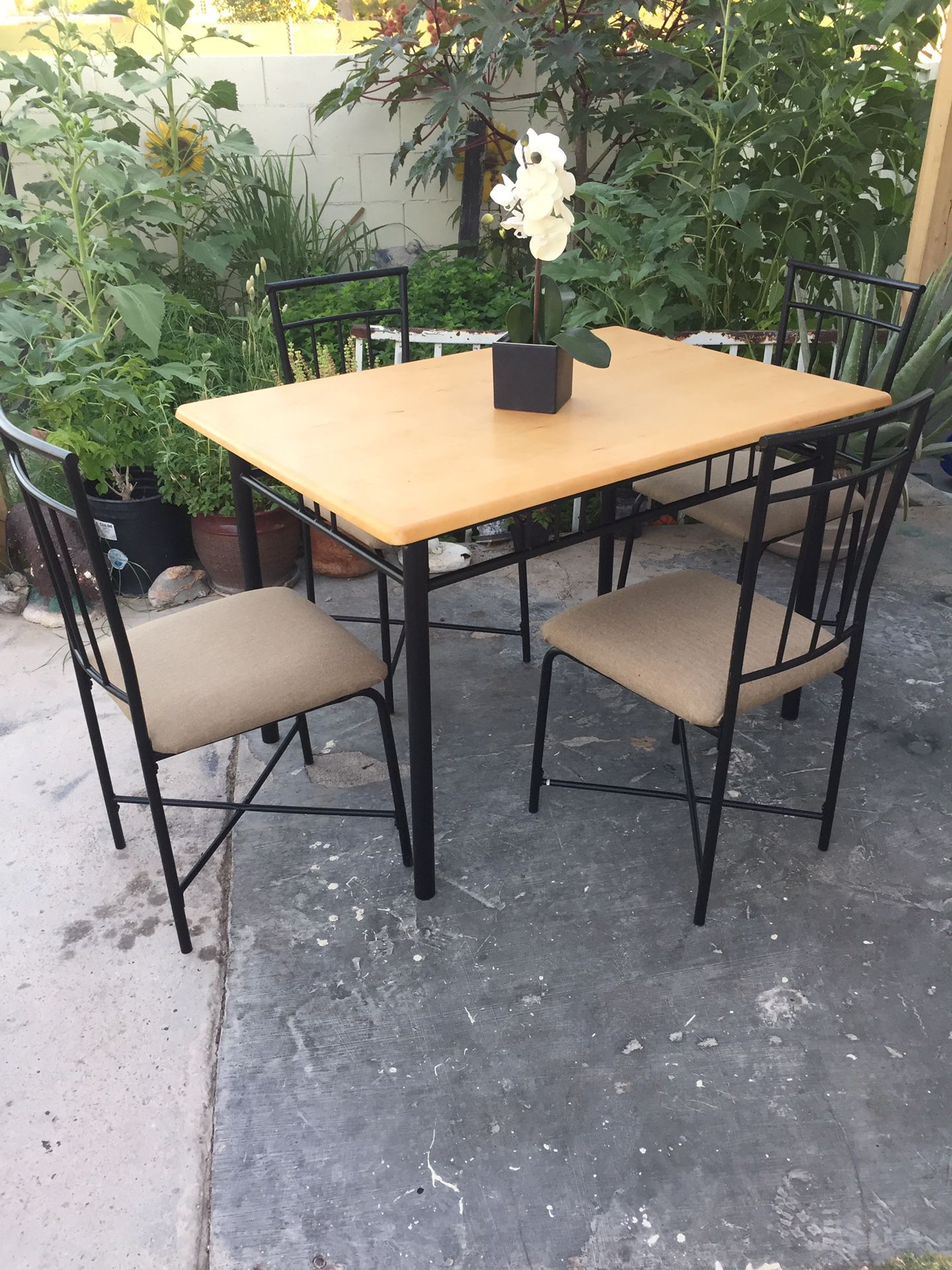 Small dining table set