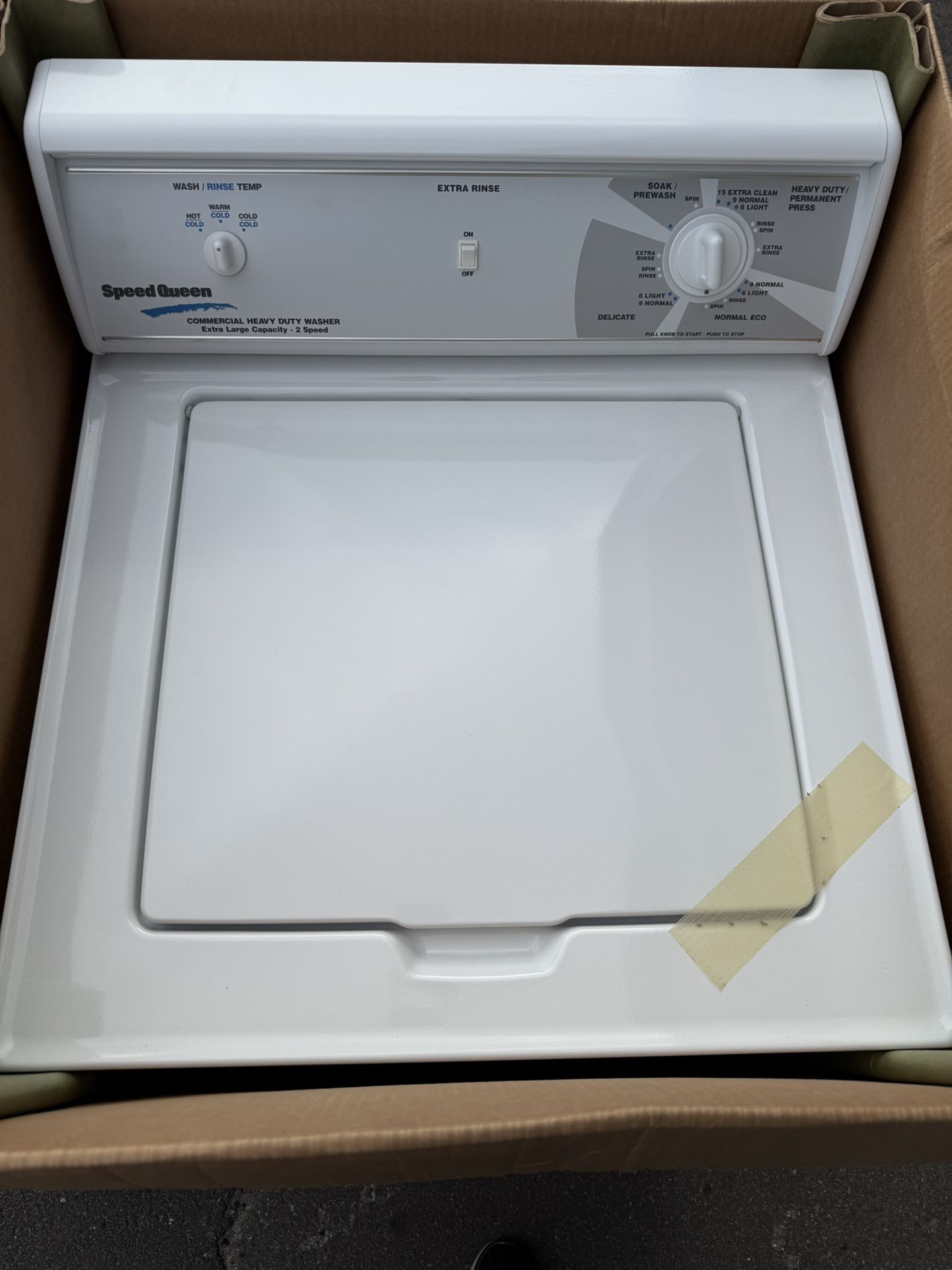 Commercial Top Load Electric Washer (Speed Queen)