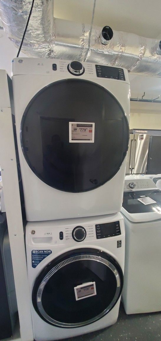 Washer Ànd Dryer GE 220 Volt Brand New Warranty Ready To Deliver Or Pick Up..$1600..warranty