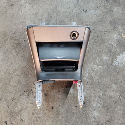 2005 camry center console