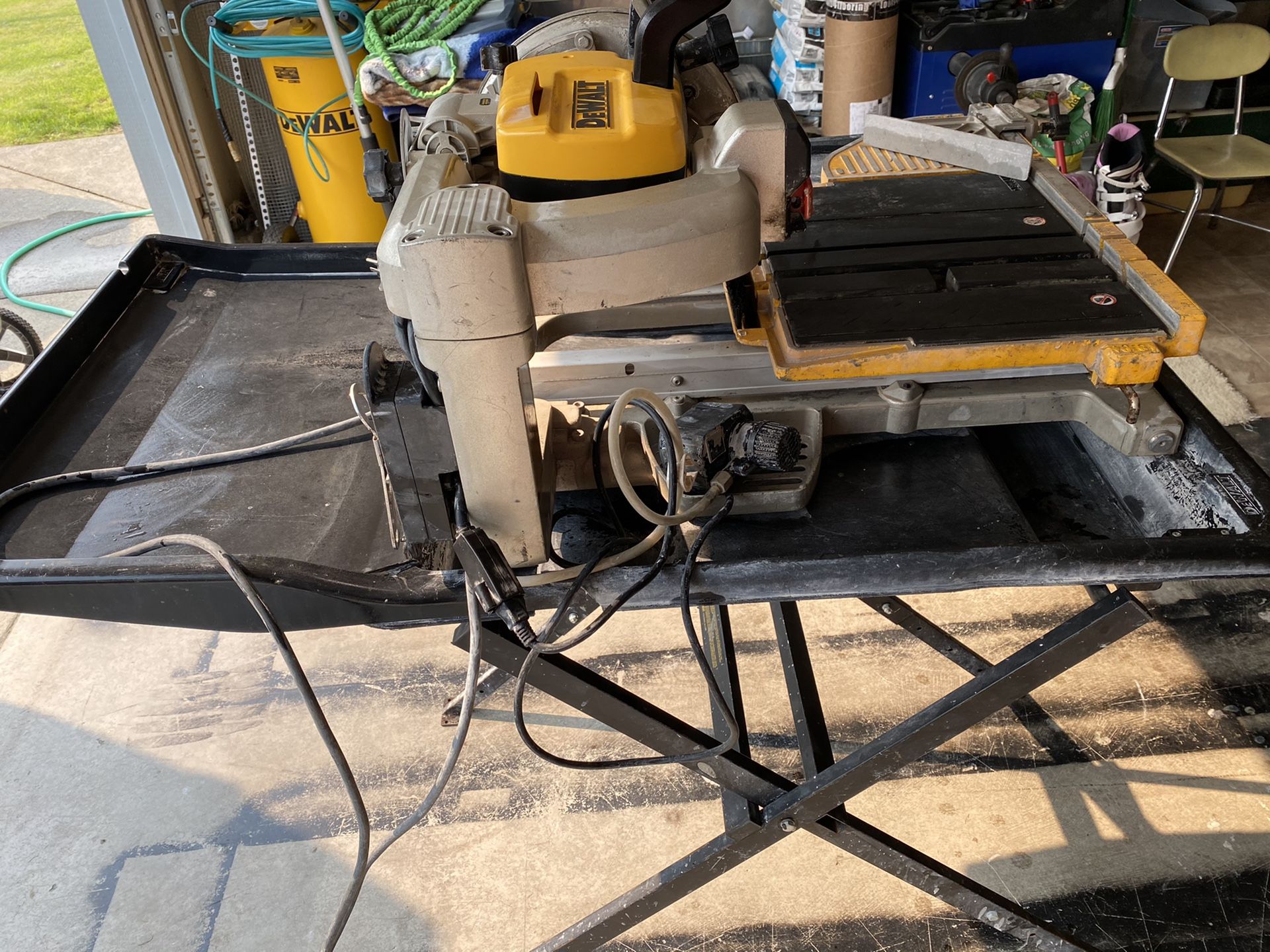 DEWALT Tile Saw 24000 for Sale in Battle Ground, WA OfferUp