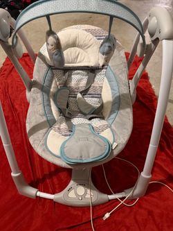 Baby swing