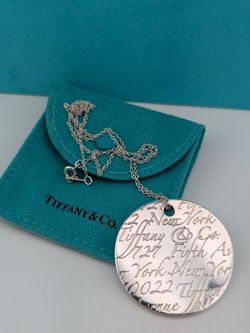 アクセサリー Tiffany & Co. notes round Tiffany Notes:Letter A Round Pendant in Sterling Silver