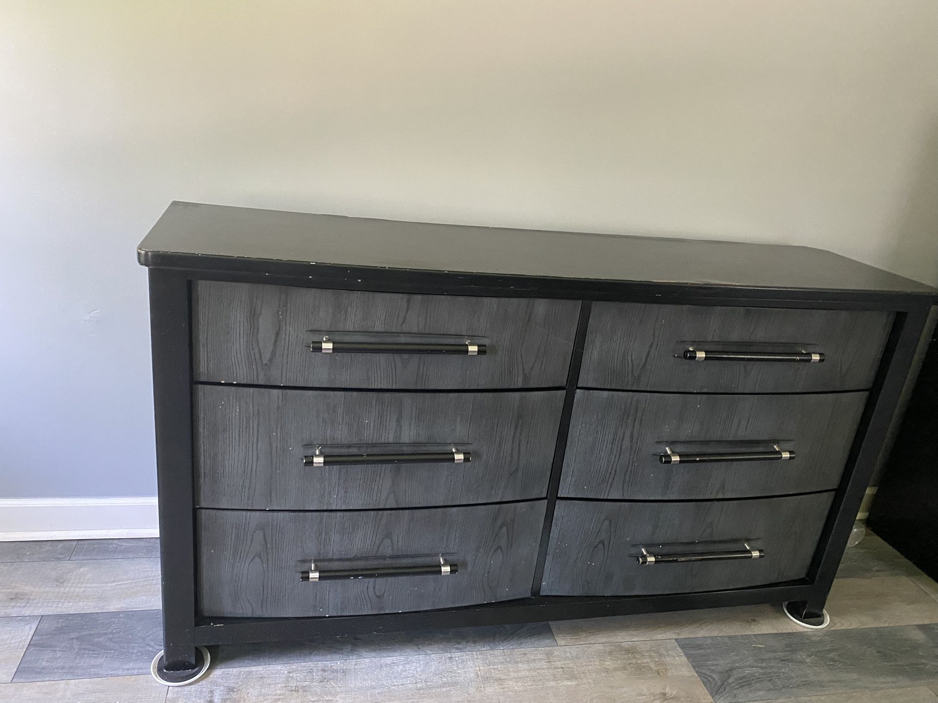 6 Piece Bedroom set