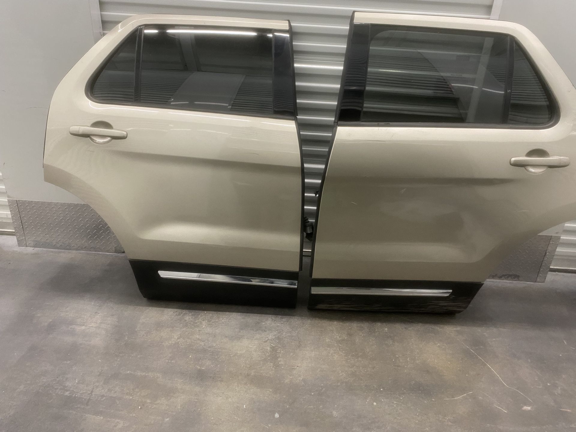Ford Explorer Parts $200