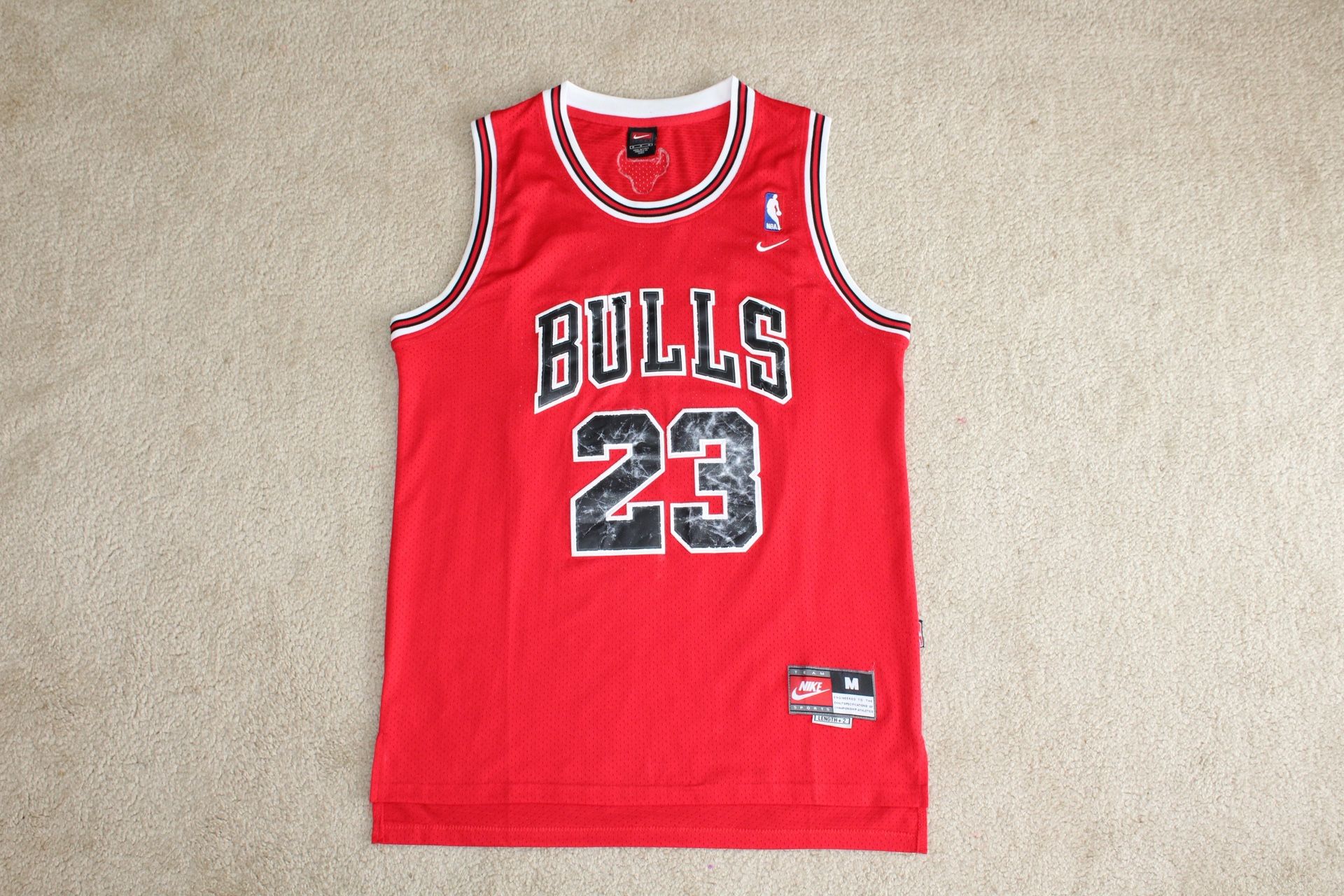 Vintage Chicago Bulls Nike NBA Basketball Jersey #23 Michael Jordan Size M