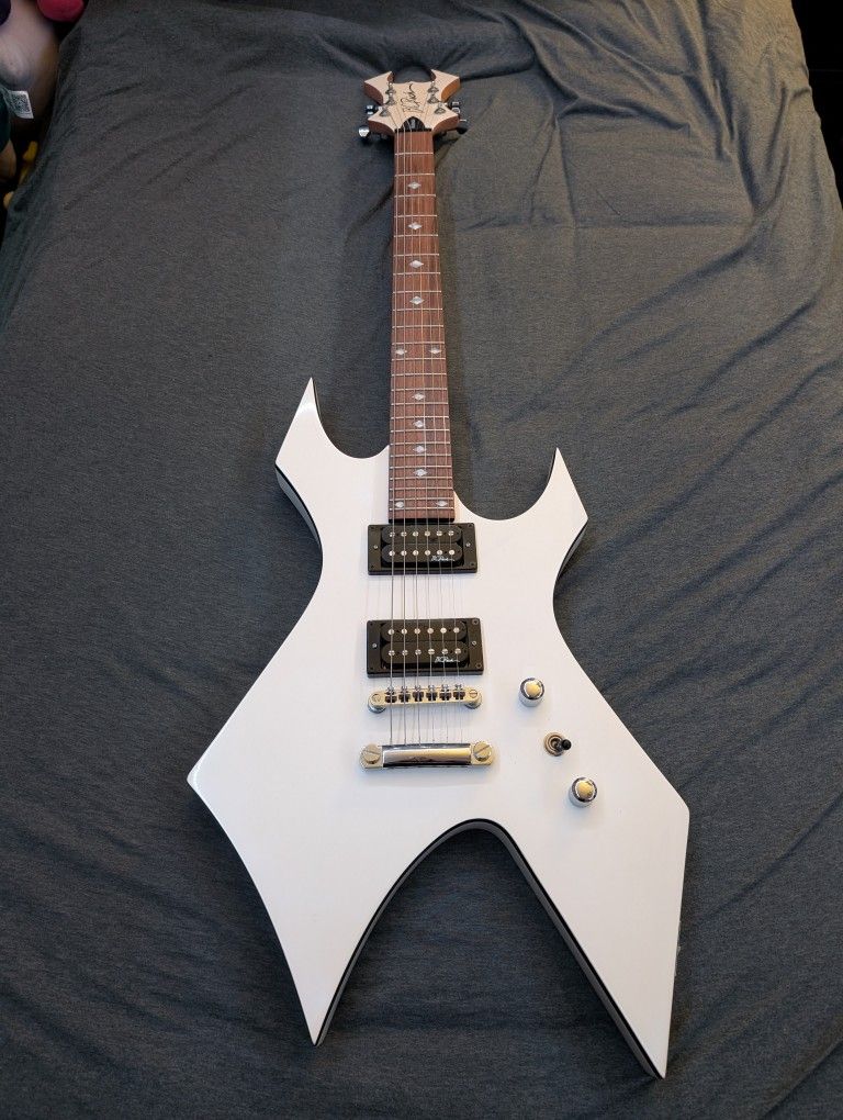 Electric Guitar B.C. Rich Revenge