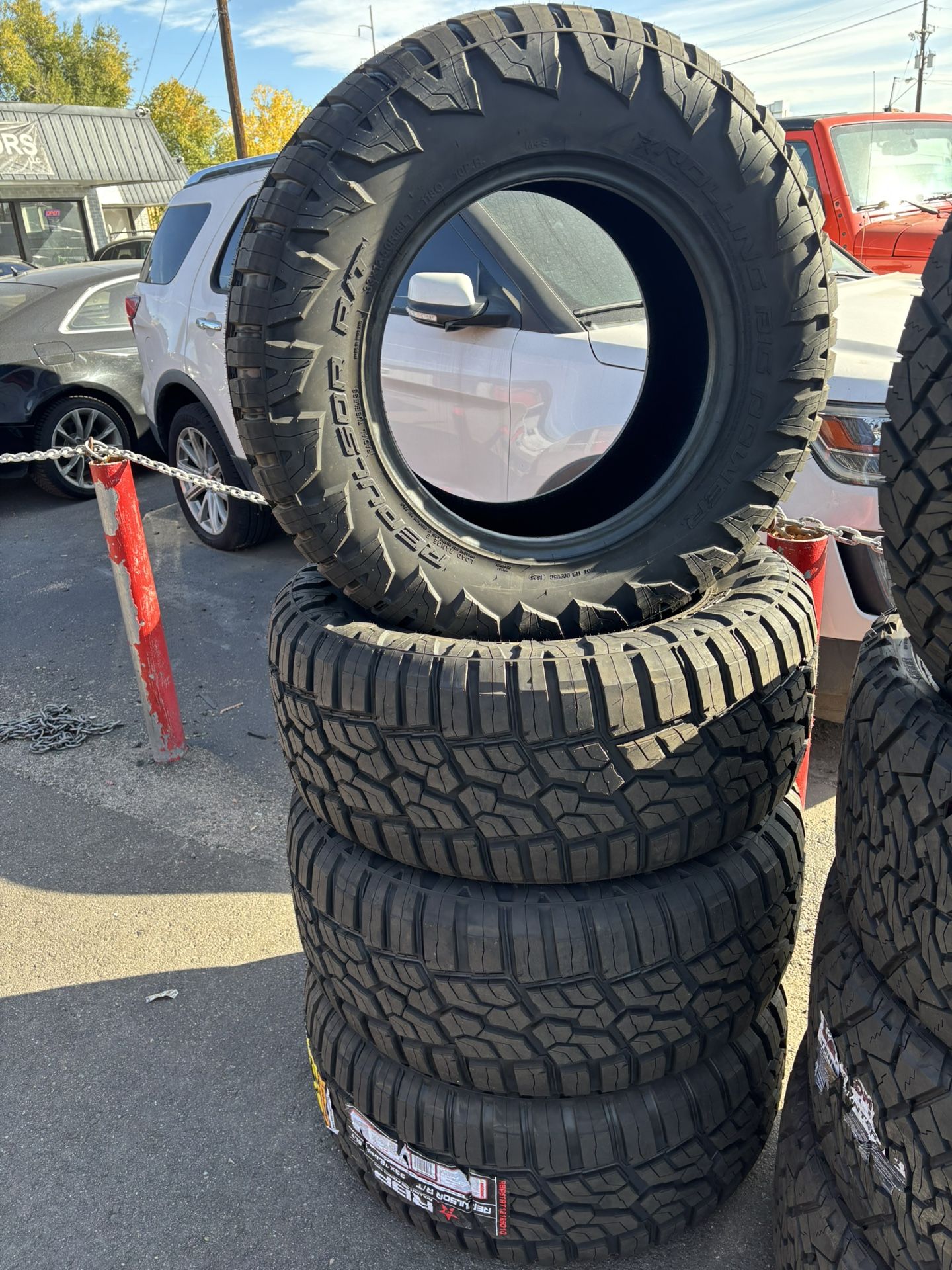Brand New Set Of Tires! 33/12.50/18