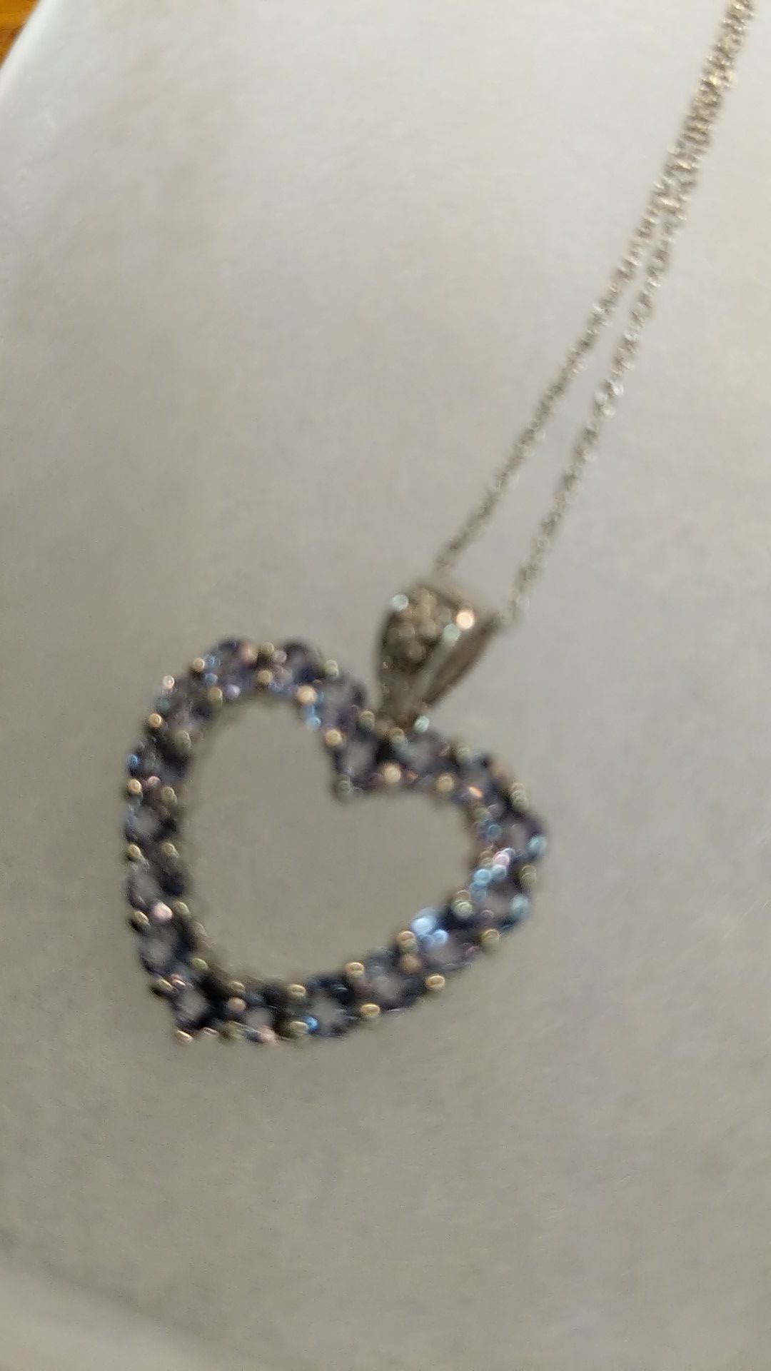 SOLID GOLD 10K TANZANITE WHITE GOLD NECKLACE