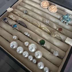 Jewelry Lot 