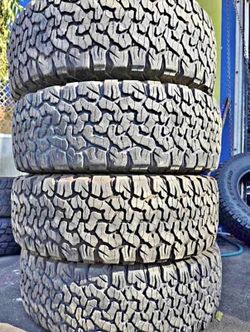285 70 17 Bfgoodrich ko2 Tires Con 80% de Vida Las 4