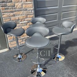 New 4 Gray Bar Stools 