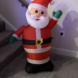 3.5ft Inflatable Santa Claus Yard Decor 