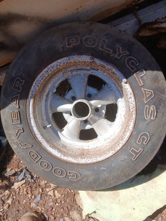 One Wide Rim