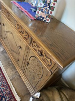 Beautiful Oak Buffet