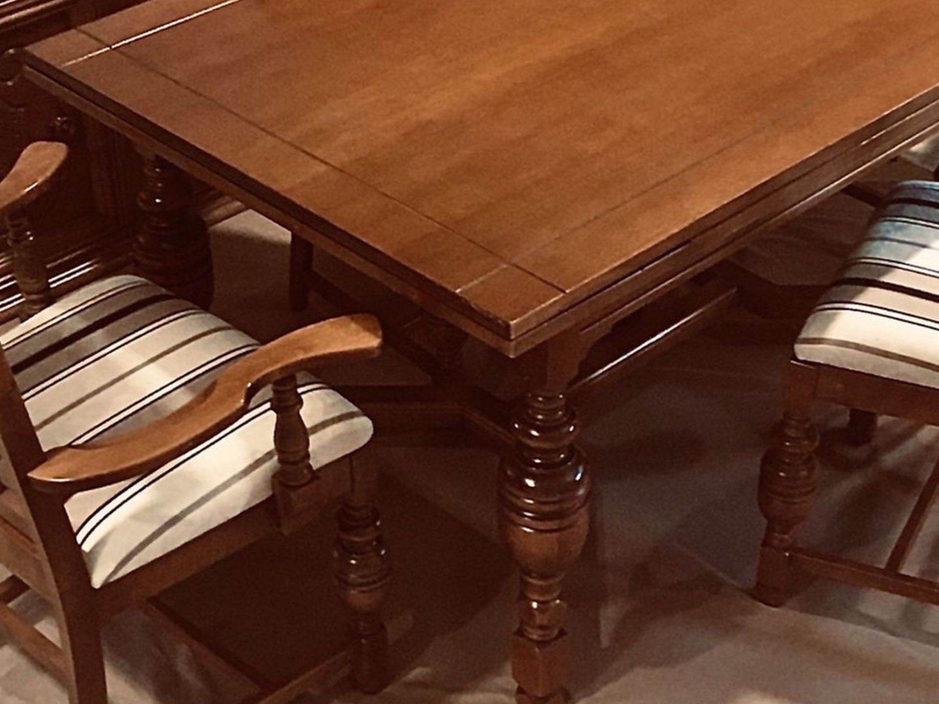 Dining Table with 6 chairs and Buffet