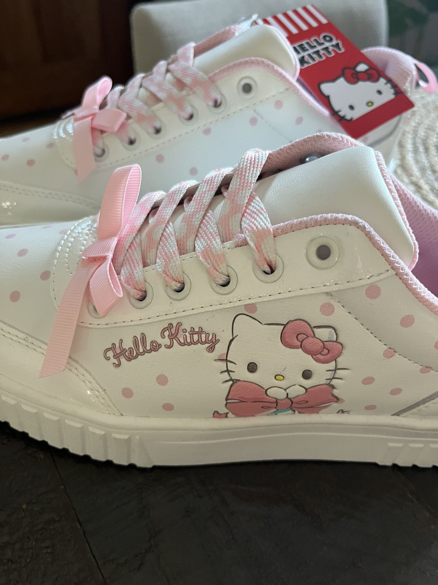 Hello kitty Tennis Shoes