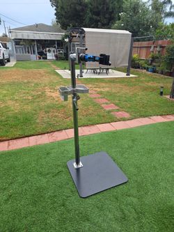 Park Tool Professional Single Arm Repair Stand PRS-3.2 Deluxe with Park Tool 130 Base.