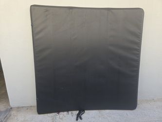 Tonneau Cover Tri Fold