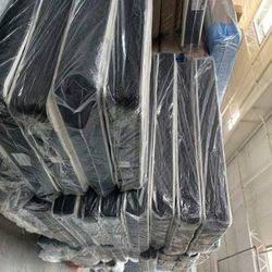 Deluxe Brand Queen Size Set 