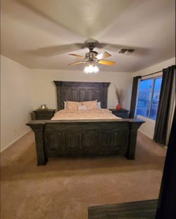 Heavy duty kind master room mattress included
