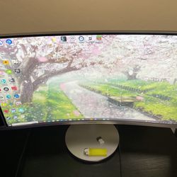 2 Samsung curved monitors 27 inch