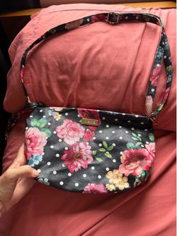 Bebe purse