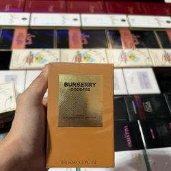 Burberry Goddess 