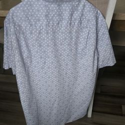 Van Heusen XL Short Sleeve Button Up Shirt