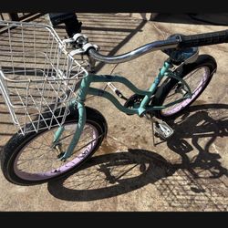 Fairmont Huffy Cruiser Bike 