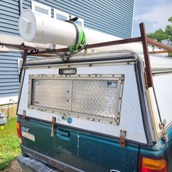 Truck Cap Ladder rack