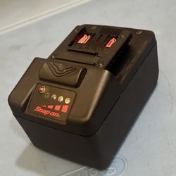 Snap-on Tools 18 V 5 Ah MonsterLithium lon Slide-On Battery