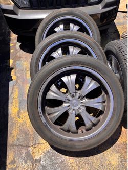 22” Rims Universal 5 Lug