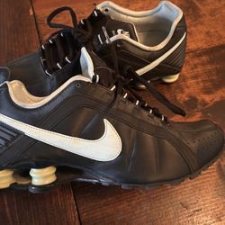 Nike Sneakers 